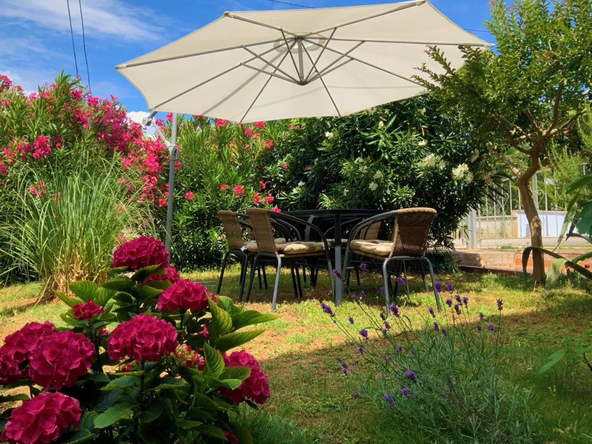 Apartment Agava Istria - Family Vacation Rental With Free Parking, Garden, Wifi Liznjan Exterior photo